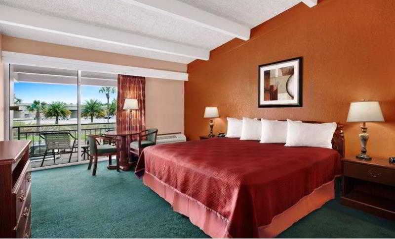 ทราเวลลอดจ์ เลกแลนด์ Hotel เลคแลนด์ ภายนอก รูปภาพ